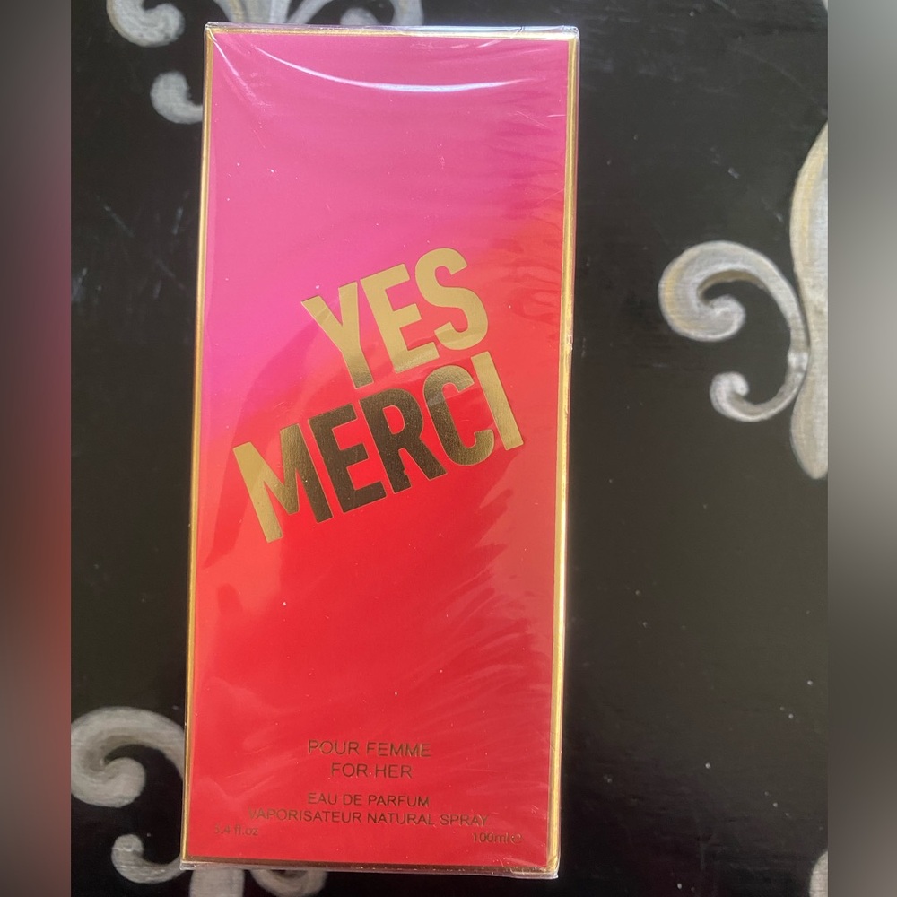Women's Fragrance - Pink and Red Eau de Parfum 100ml